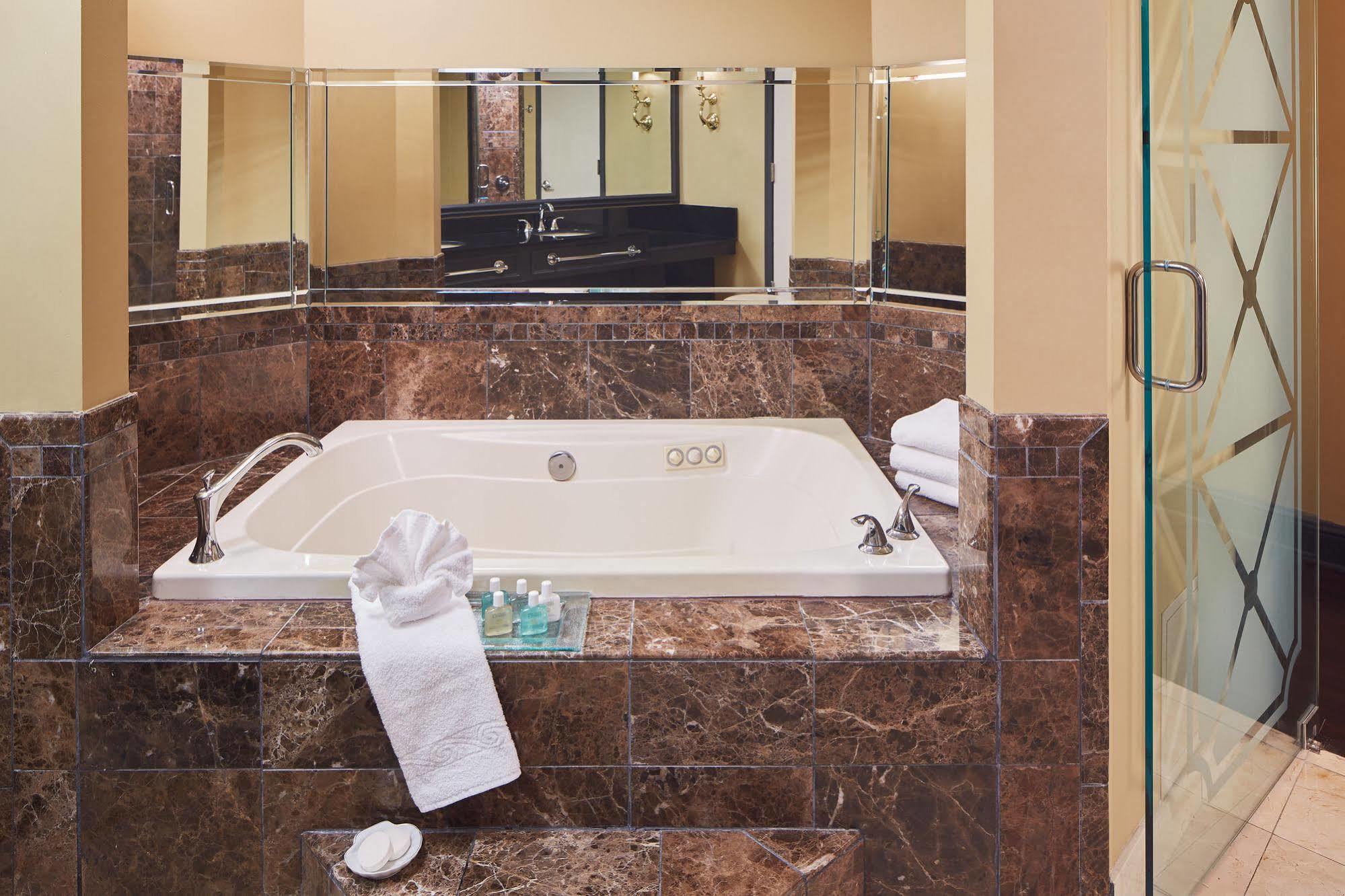 Tunica Roadhouse Casino & Hotel Robinsonville エクステリア 写真